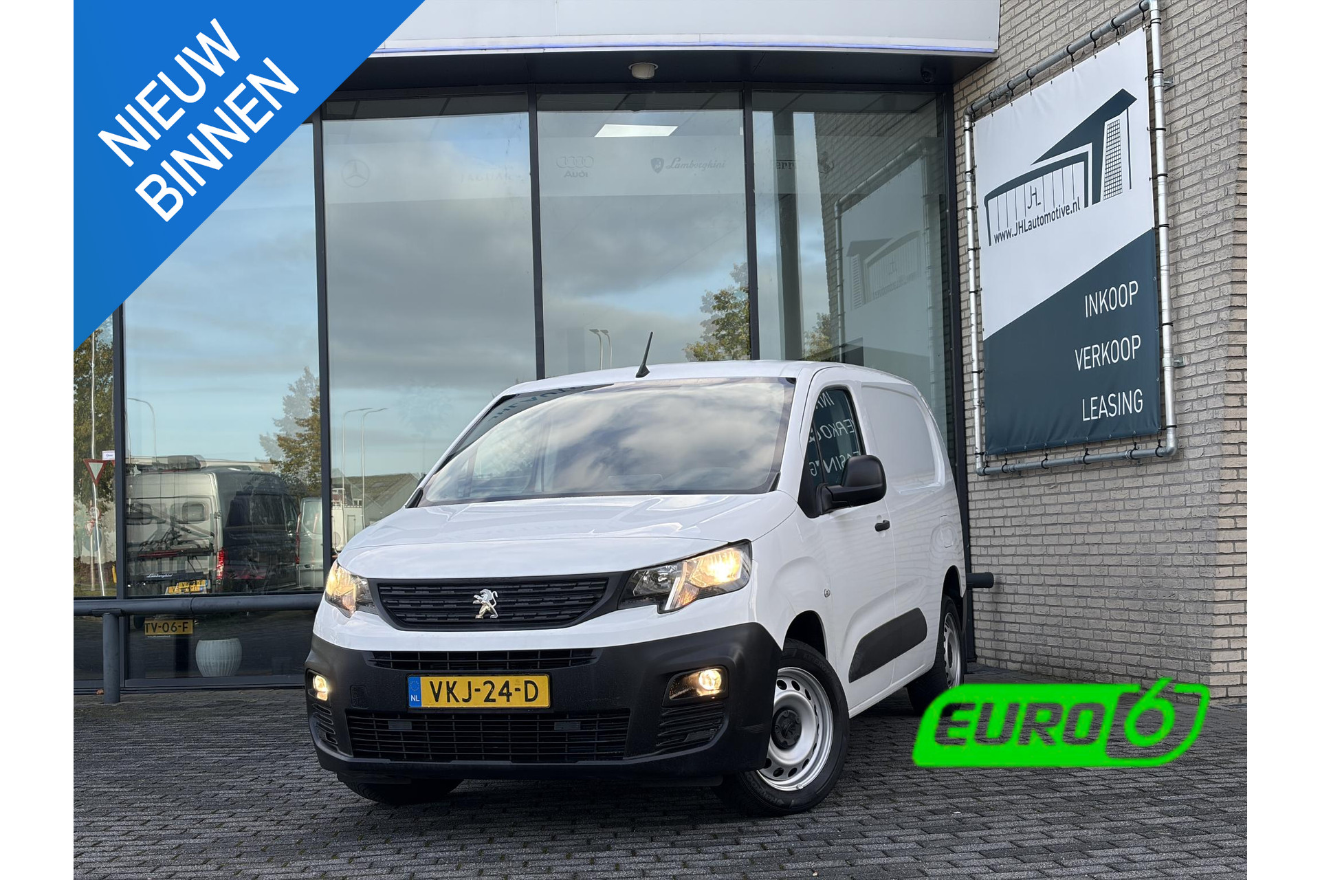 Peugeot Partner 1.5 BlueHDI Premium Long*A/C*CRUISE*NAVI*PDC*